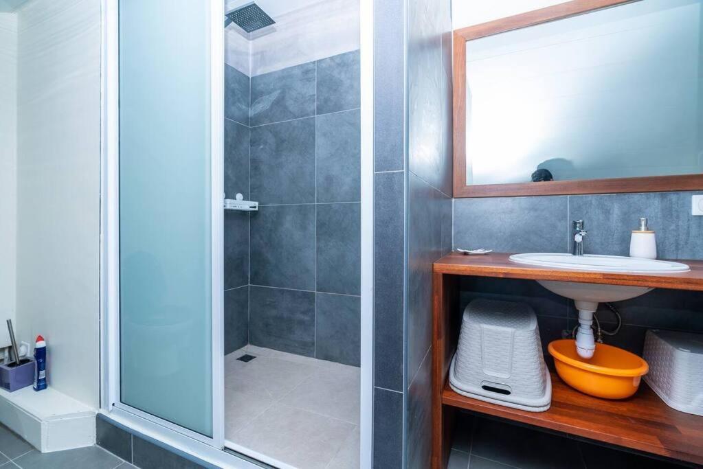 Heitea Lodge - 6 Min Airport, Wifi, Ac & Parking Papeete  Esterno foto